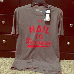 Under Armour T Shirt - Wisconsin